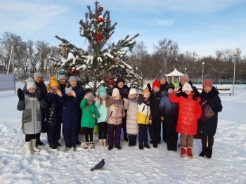 В СНЕЖНОМ ЦАРСТВЕ,МОРОЗНОМ ГОСУДАРСТВЕ