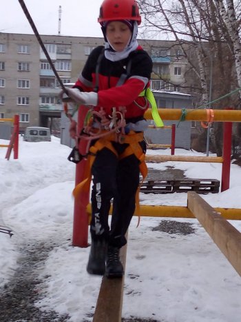 СОСТЯЗАНИЯ СПОРТИВНЫХ ТУРИСТОВ