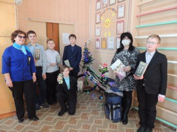 ВСТРЕЧА ЗА КРУГЛЫМ СТОЛОМ