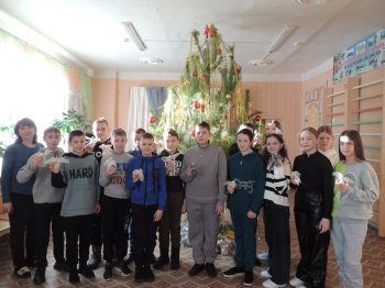 МЫ ВСТРЕЧАЕМ РОЖДЕСТВО