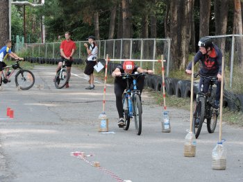 ОБЛАСТНЫЕ СОРЕВНОВАНИЯ ПО СПОРТИВНОМУ ТУРИЗМУ