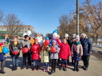 ЧАС ВЕСЕННЕГО НАСТРОЕНИЯ